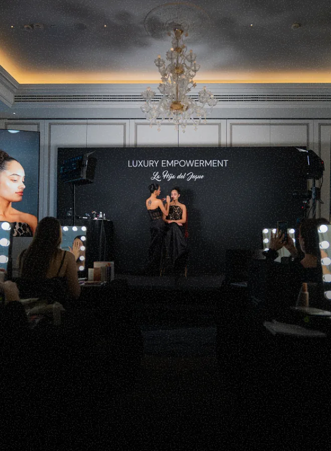 Tour Luxury Empowerment · La Hija Del Jeque